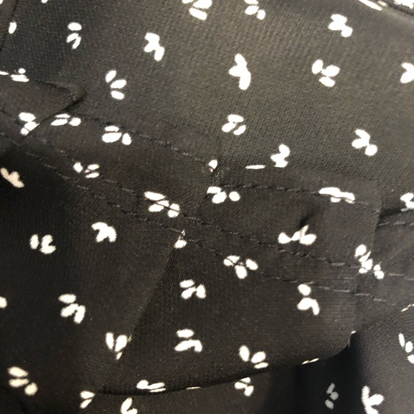 NWT Lauren Conrad Blouse - Picture 3 of 5